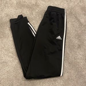 Adidas sweats youth size extra large